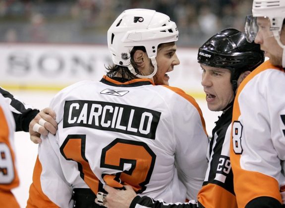 Flyers left wing Daniel Carcillo