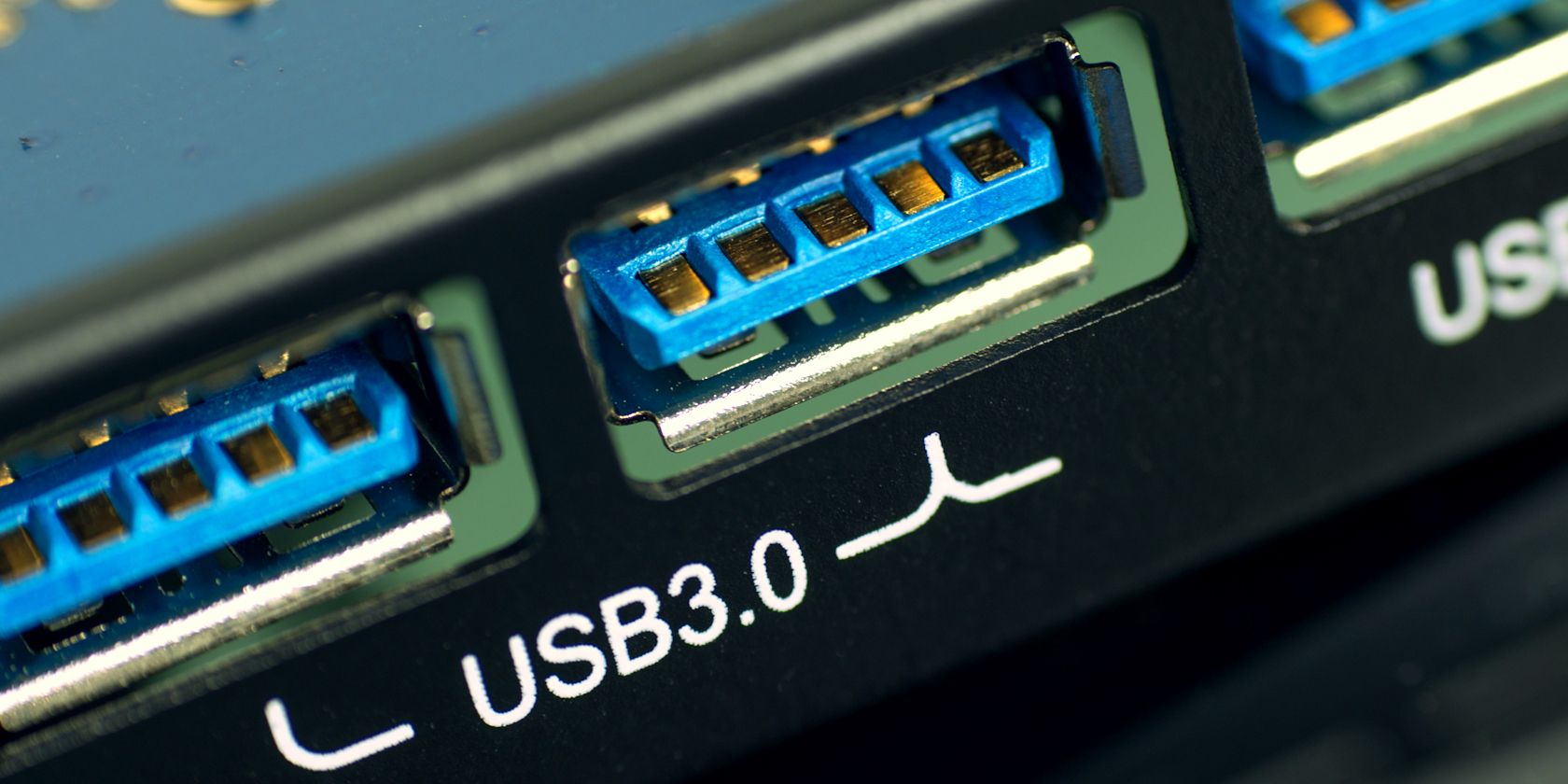 usb 3 port close up view