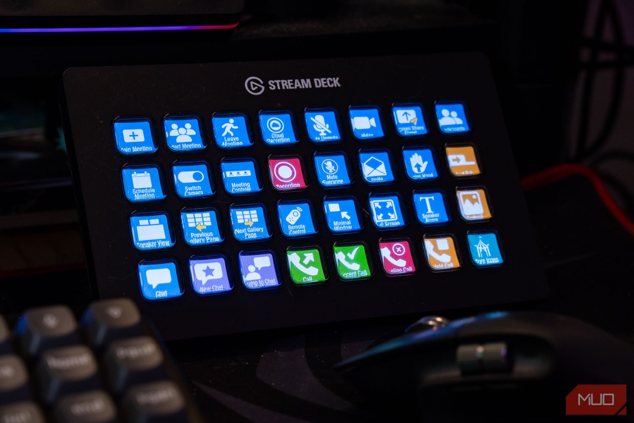 Stream Deck XL with Zoom icon shortcuts