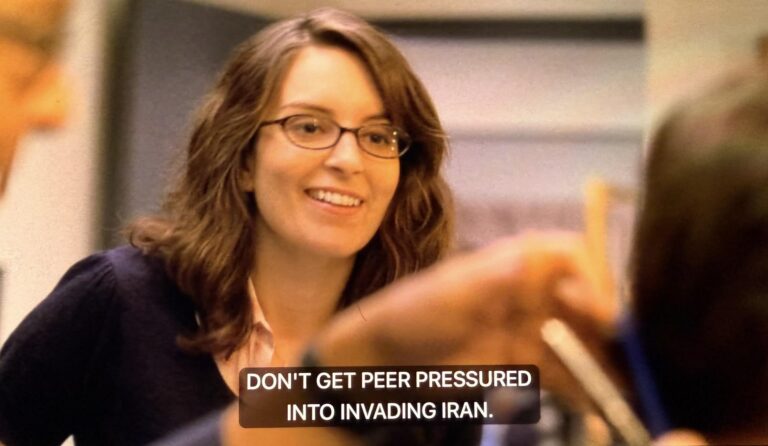 why does no one listen to liz lemon.jpeg