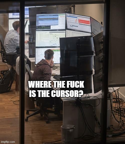 cursor dont move his eyes react to movement.jpeg