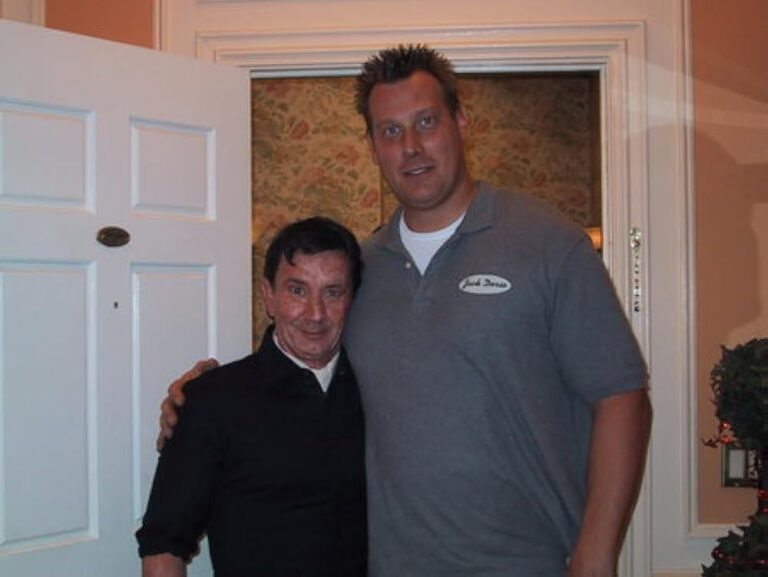 unpopular opinion martin shorts guest role on arrested development is actually great the character is ridiculous but the physical comedy totally works.jpeg