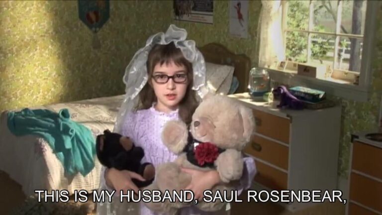 best liz as a kid flashbacks.jpeg