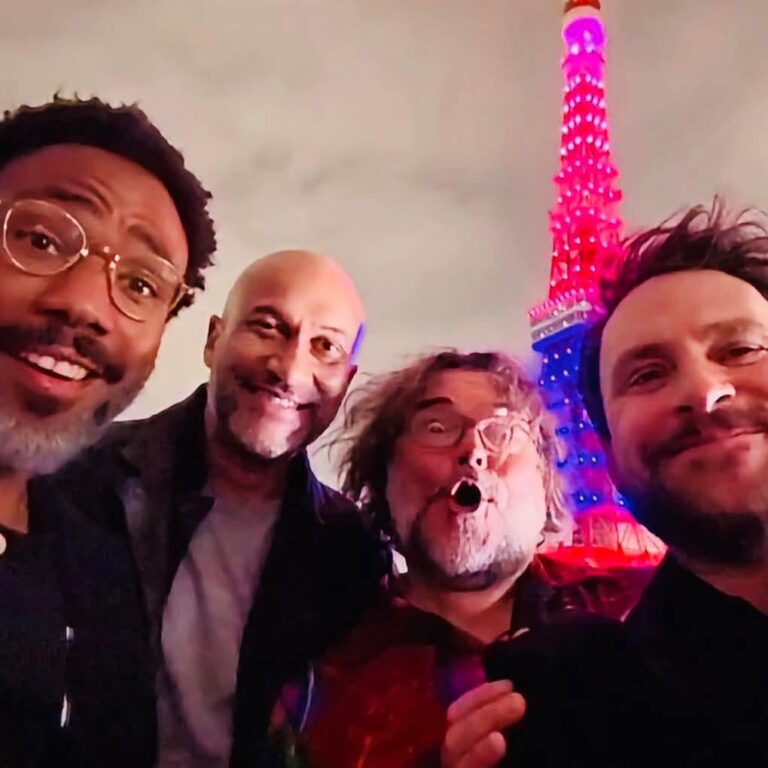 give me an episode with these guys.jpeg