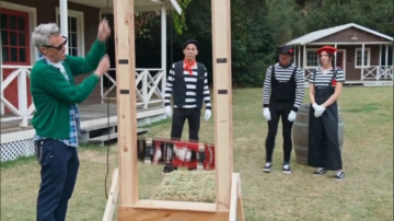 jackass forever steve os attempt at being a mime.png