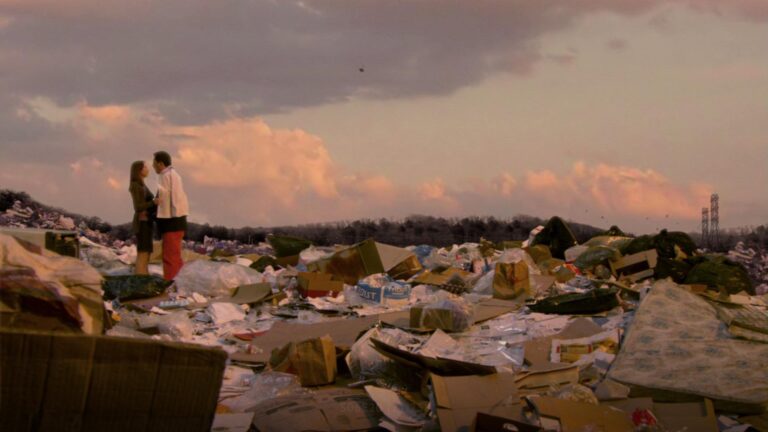 andy and erins first kiss being at the dump is symbolic of one of the most tedious and least fulfilling relationships in any sitcom ever.jpeg