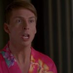 he may be a chinless piece of human garbage but he will nev er fill the void i left behind.jpeg