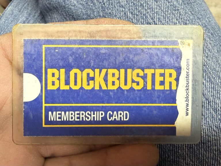 i cant bring myself to throw away my blockbuster membership card.jpeg