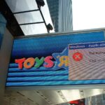 toys r us times square error 2001.jpeg
