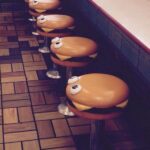 mcdonalds had the best restaurant interior back then.jpeg