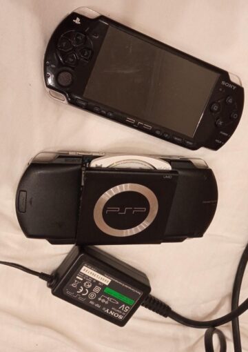 how many of you guys owned psp as a kid.jpeg