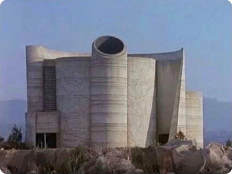 power rangers command center.jpeg